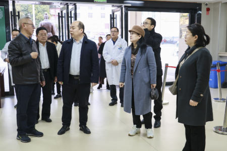 九三学社陕西省委赴贵州省毕节市威宁县开展“地域+领域”组团式医疗帮扶活动